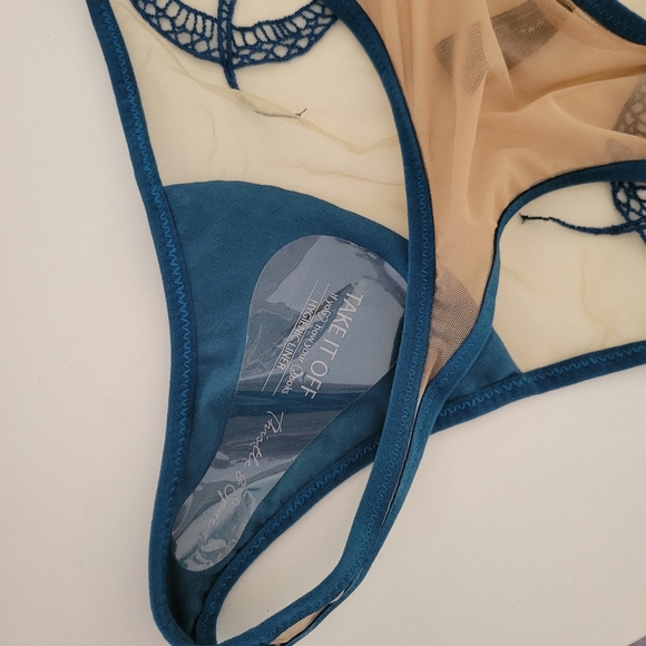 Thistle And Spire Bodysuit - Picture 4 of 5